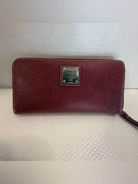 Dooney & Bourke Wine Textured Zip Wallet with Gold Plaque